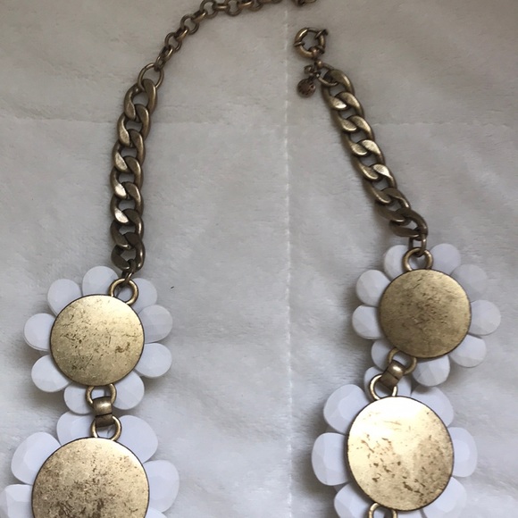 J.Crew White Floral statement necklace with studs - Picture 9 of 9